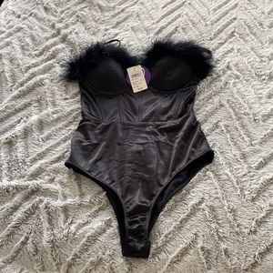 Windsor bodysuit